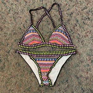 Ver colorful Victoria Secret bikini